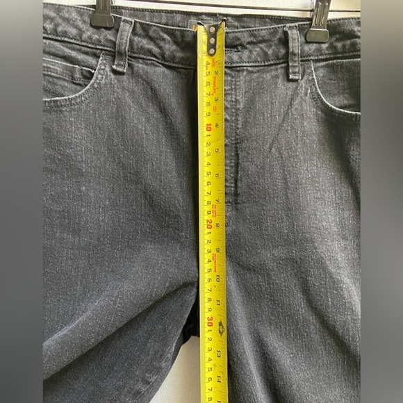 Lee High rise relaxed fit straight leg denim jean Black Sz 12 tall - Picture 13 of 14